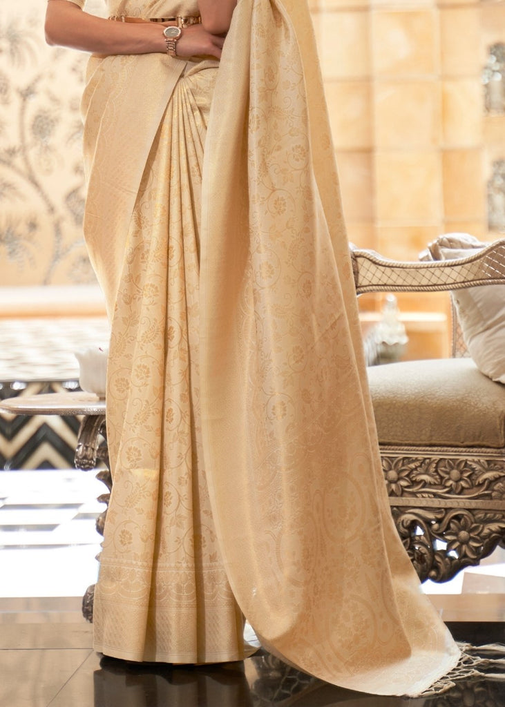 Golden Zari Woven Kanjivaram Silk Saree Clothsvilla