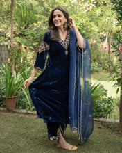 Load image into Gallery viewer, Charming Blue Color Embroidery Sequence Velvet Palazzo Suit Clothsvilla