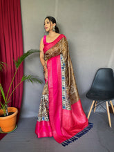 Load image into Gallery viewer, Gala Bandhej Kalamkari Printed Woven Saree Muddy Clothsvilla