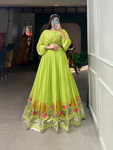 Load image into Gallery viewer, Parrot Color Sequins And Thread Embroidery Work Georgette Lehenga Choli Clothsvilla