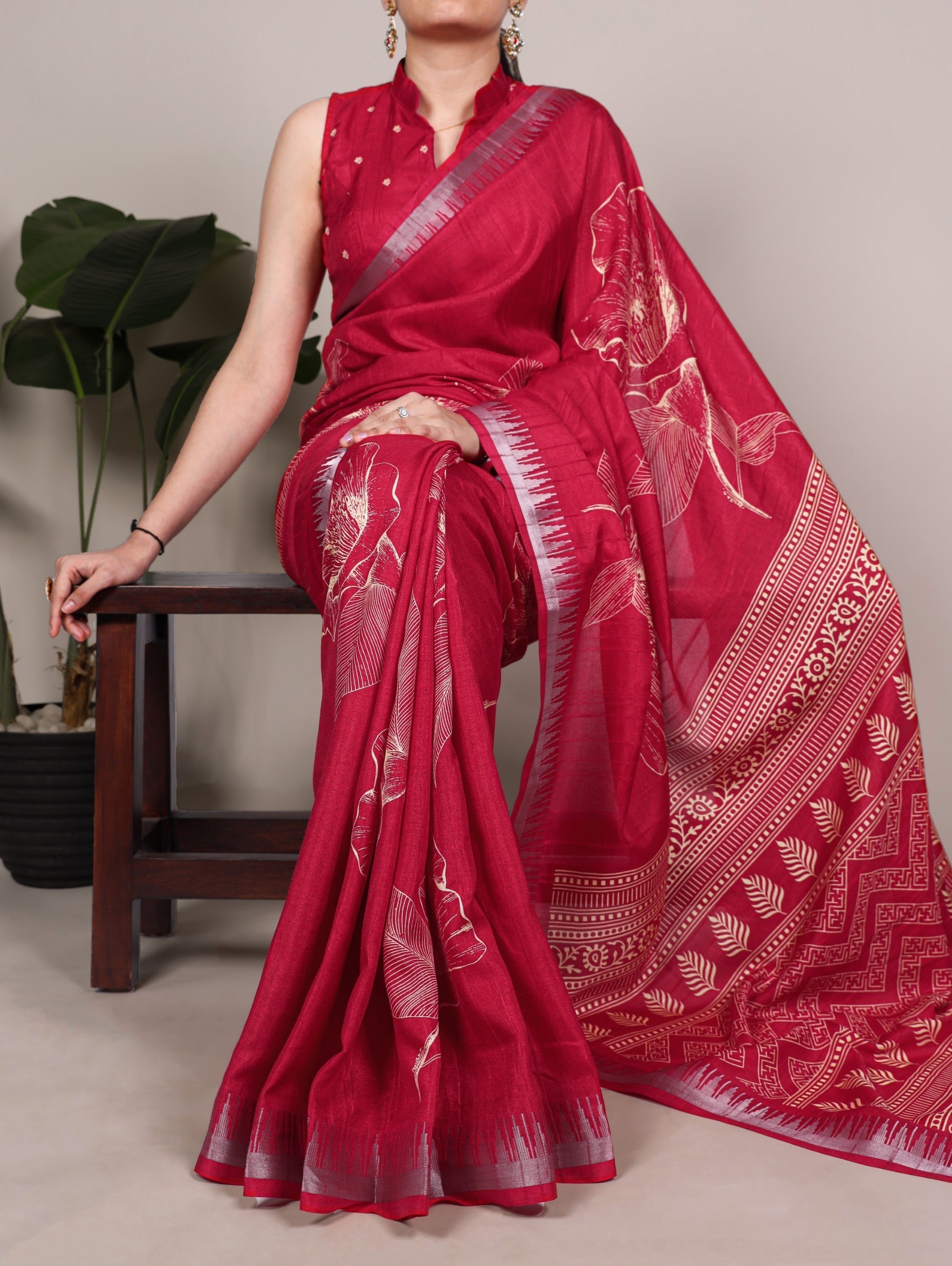 Durga Puja Saree Looks 2026: From Puja Morning to Dashami – ClothsVilla editorial feature image