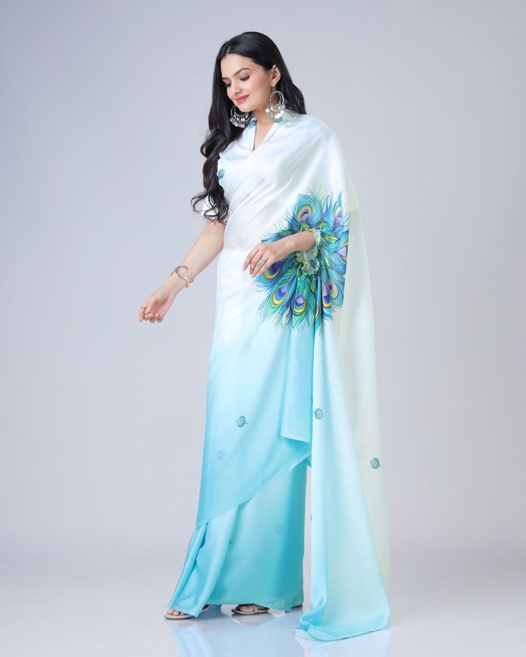 blue saree