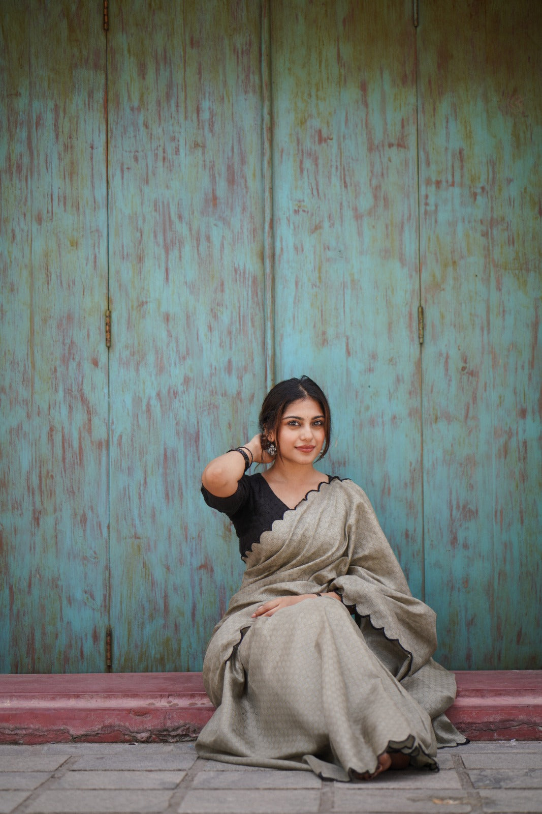 Exquisite Artichoke Gadhwal Chex Saree – A Perfect Blend of Tradition and Elegance