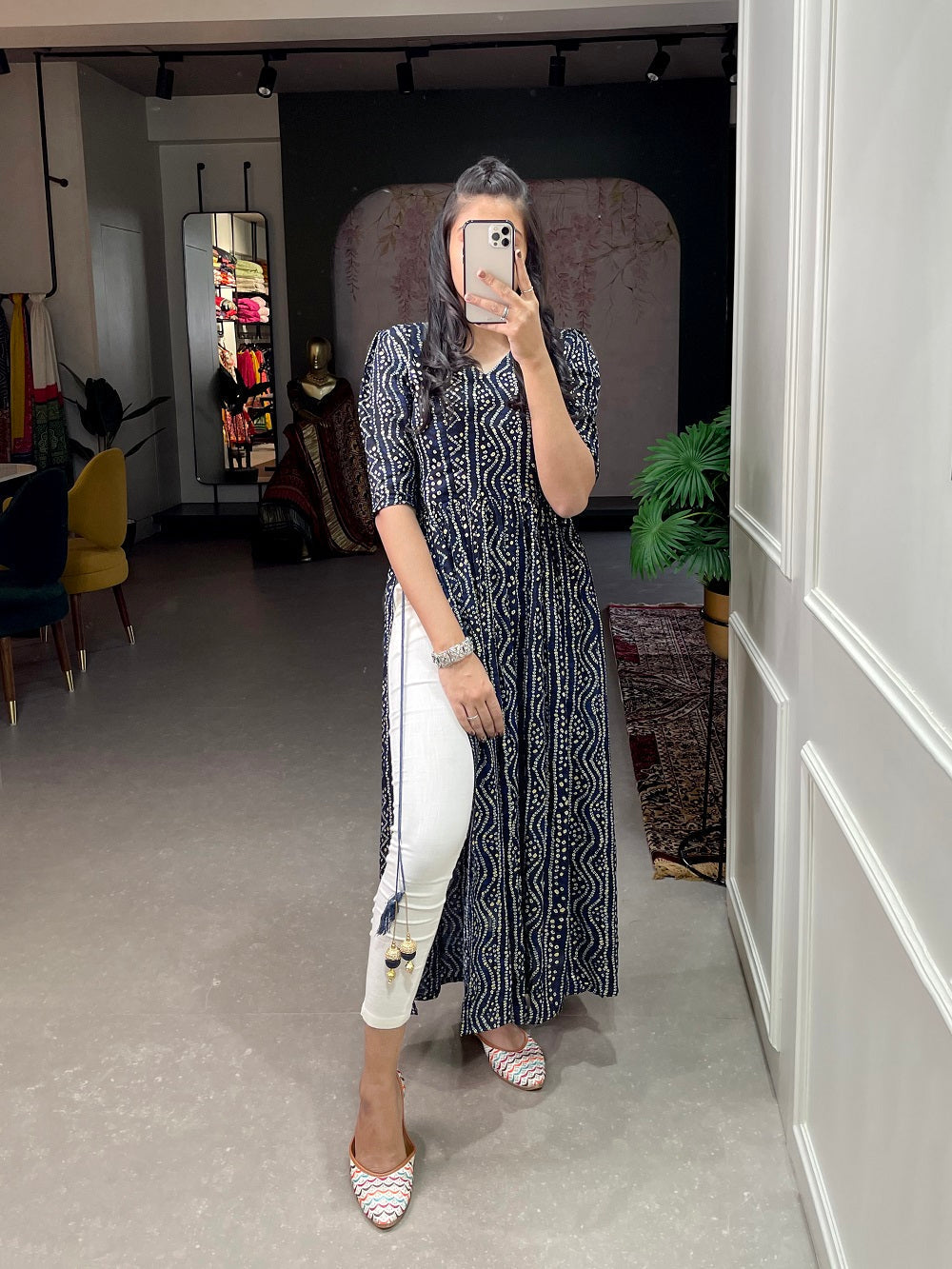 Plain Kurti Design Elegance, Comfort, and Timeless Style
