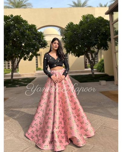 Banarasi Lehenga Choli The Perfect Blend of Heritage and Elegance