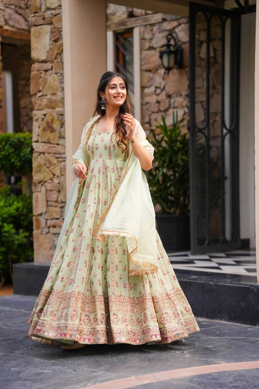 Wedding Salwar Kameez – Tradition Tailored for Today