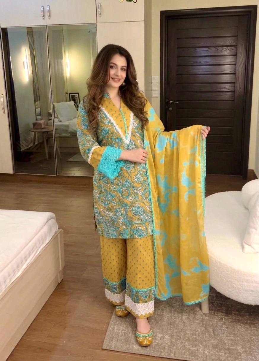 Yellow Farshi palazzo set illustrating the difference between Farshi and standard palazzo silhouettes