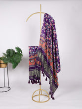 Load image into Gallery viewer, Luxurious Gaji Silk Dupatta: Digital Prints &amp; Classic Lagdi Patta with Tassels ClothsVilla