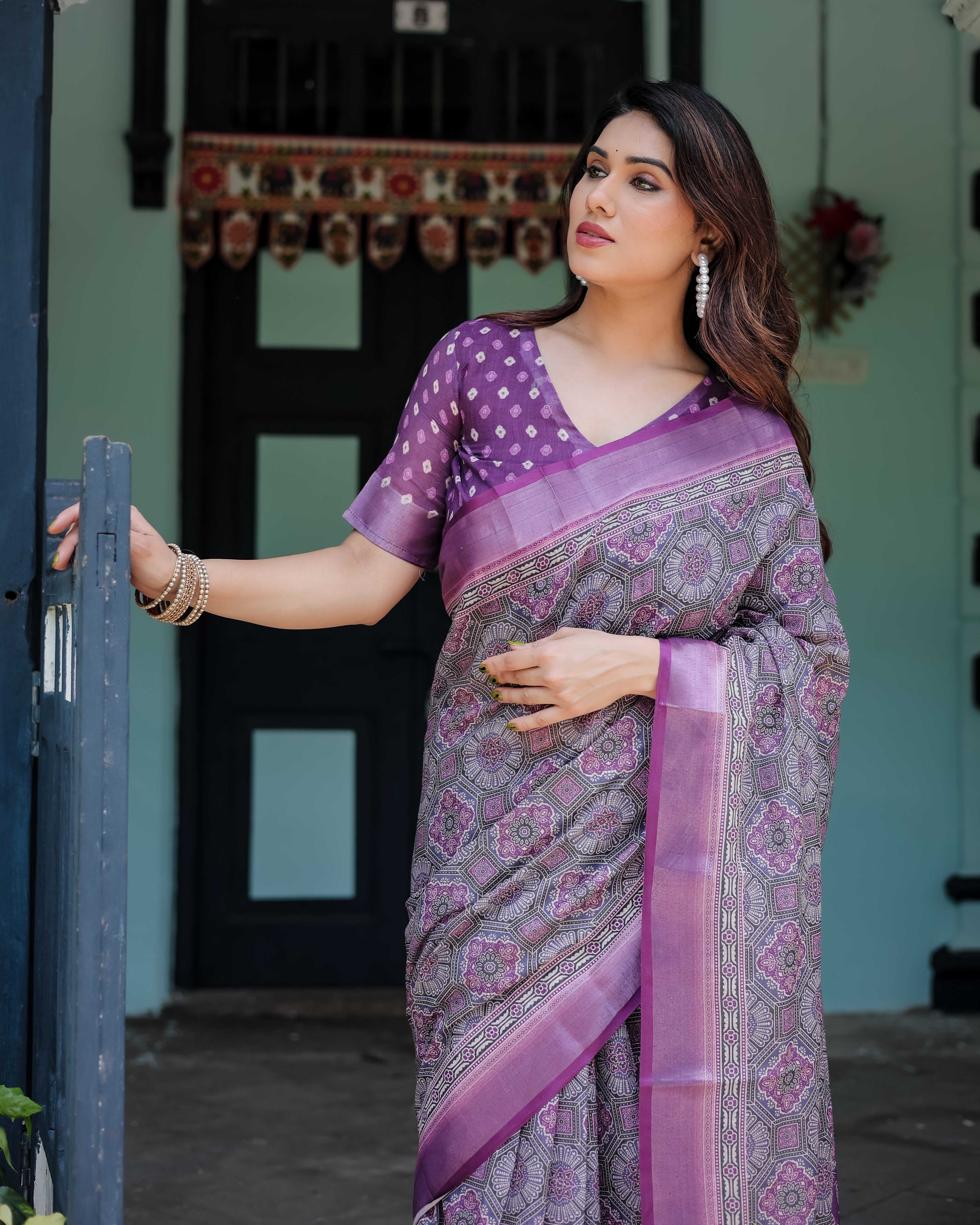 Elegant Purple Cotton Linen Saree with Geometric Motif and Blouse LINEN