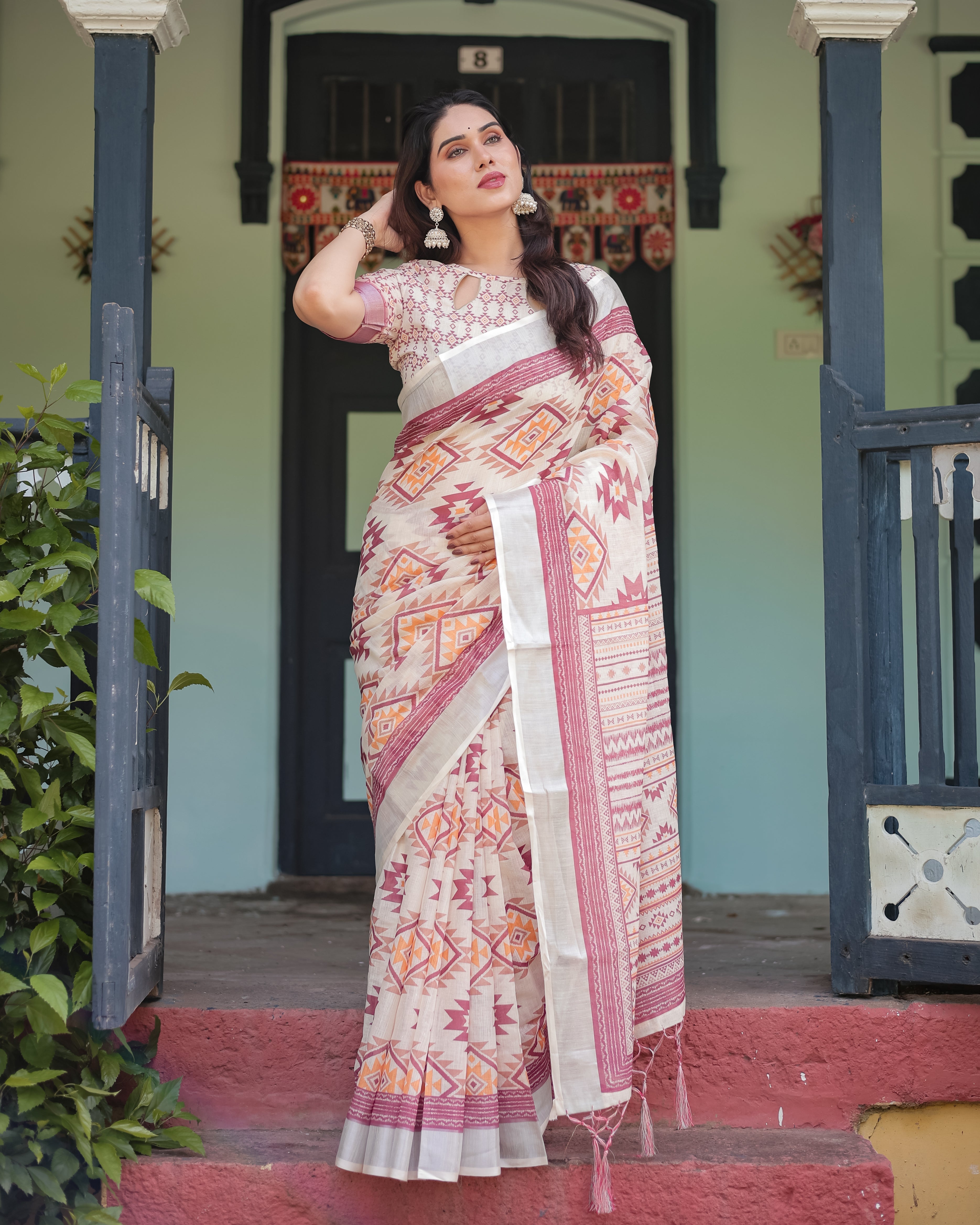 Cream and Maroon Geometric Printed Pure Cotton Linen Saree with Blouse and Tassels Secondary image
