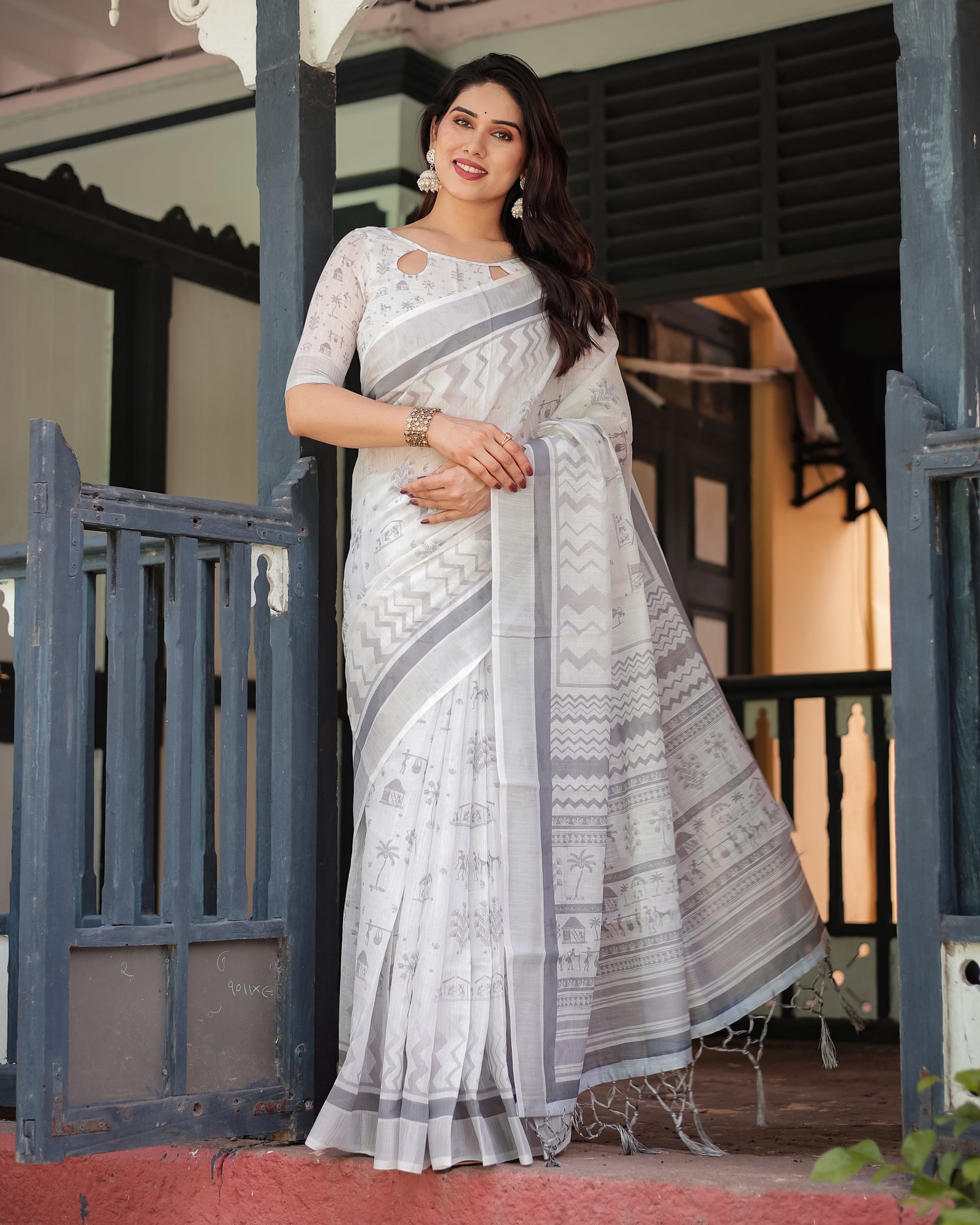 Elegant Pure Cotton Linen Saree with Intricate Grey and White Pattern, Complete with Blouse and Tassels LINEN
