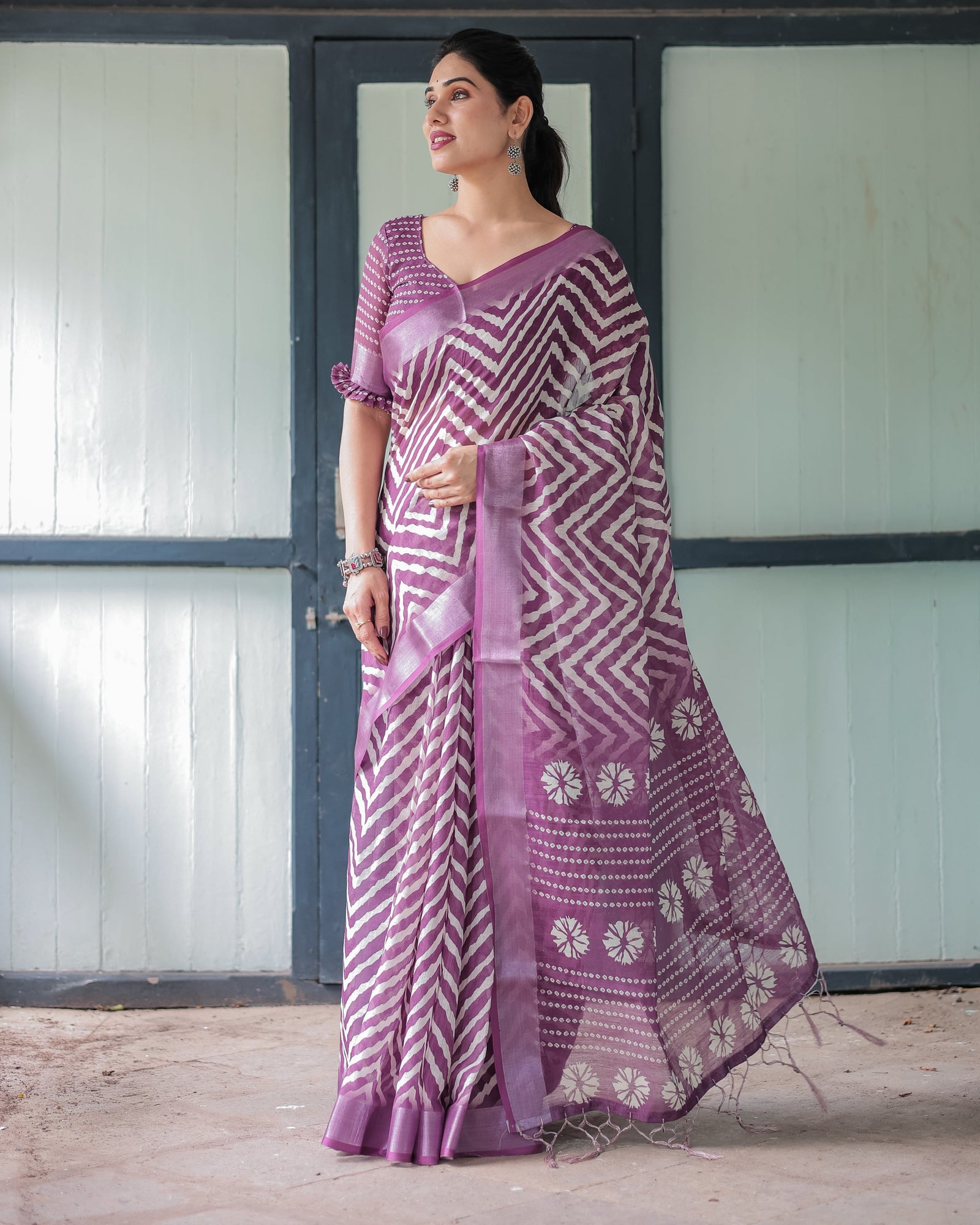 Purple and White Zigzag Patterned Pure Cotton Linen Saree with Blouse and Tassel Edges LINEN