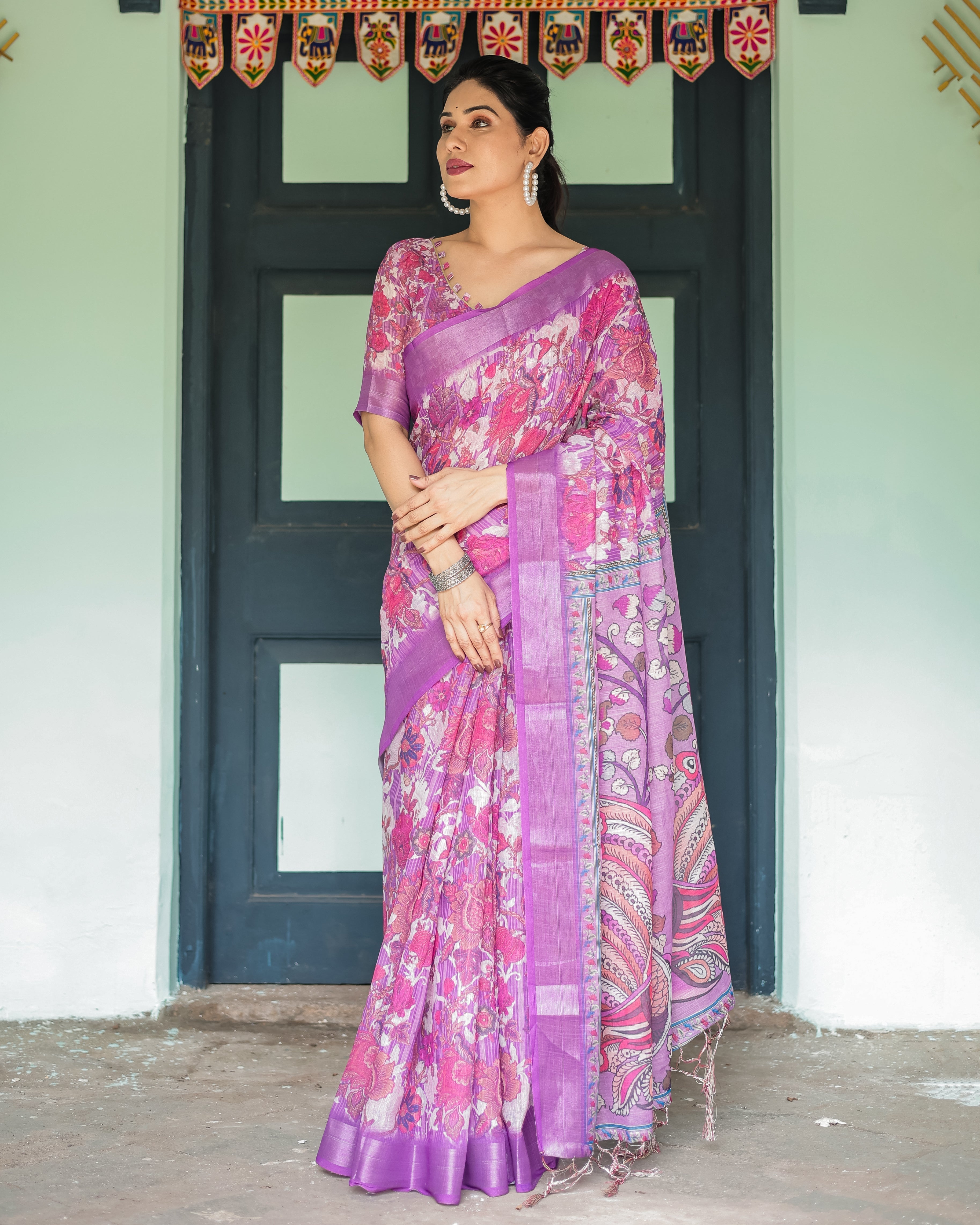 Purple and Pink Floral Printed Pure Cotton Linen Saree with Blouse and Tassels Secondary image