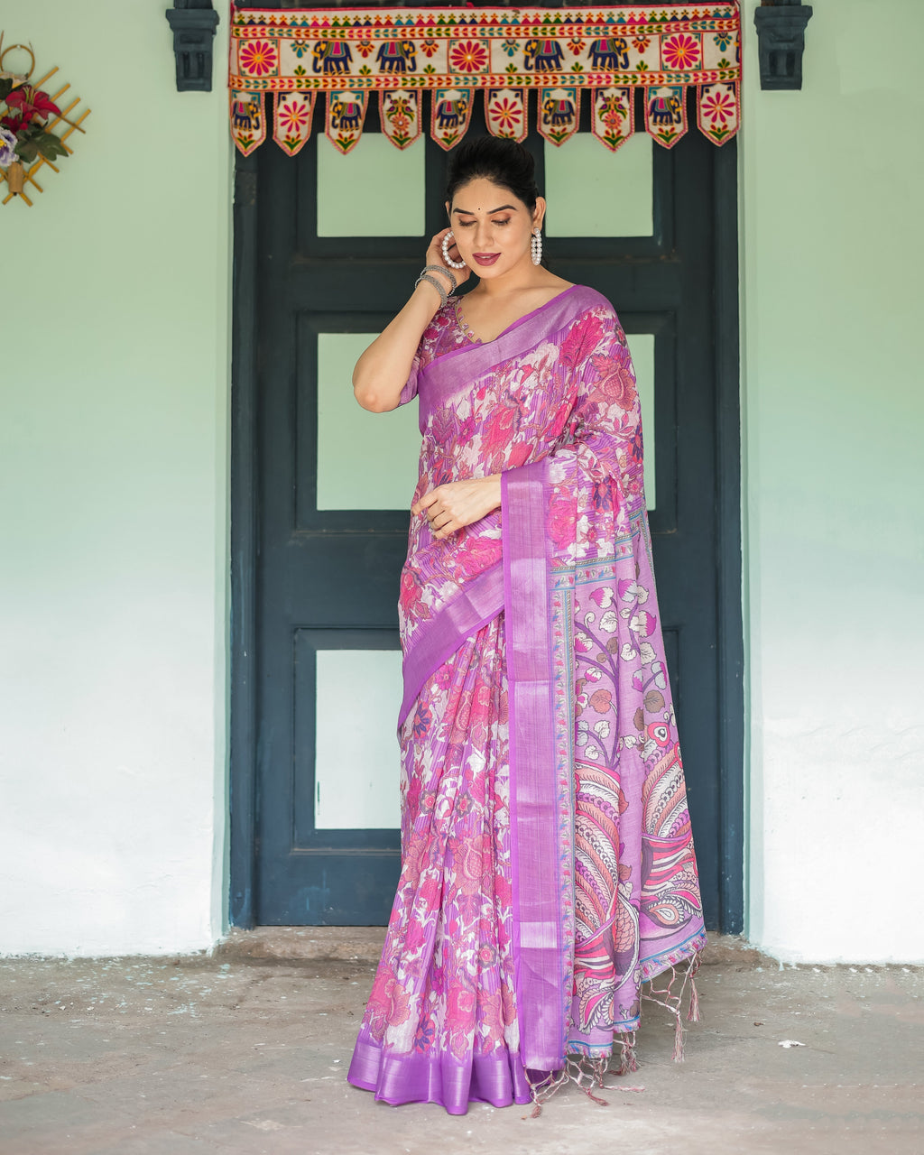 Purple and Pink Floral Printed Pure Cotton Linen Saree with Blouse and Tassels LINEN