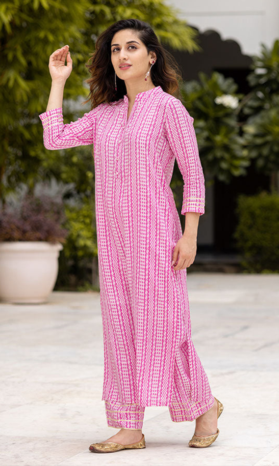 Pink Pure Muslin Kurti Set with Printed Work ClothsVilla