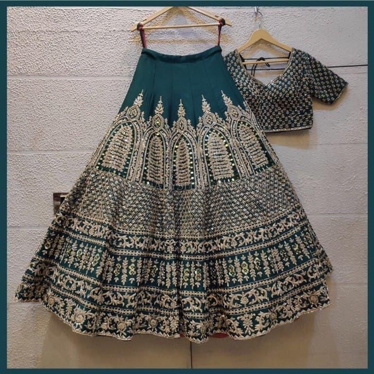 Designer lehenga choli for women party wear Bollywood lengha sari,Indian wedding wear embroidered custom stitched lehenga with dupatta Secondary image