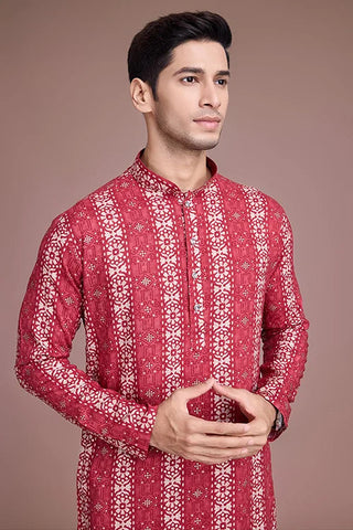 Stylish Men's Kurta Perfect for Navratri Festival Celebrations Clothsvilla
