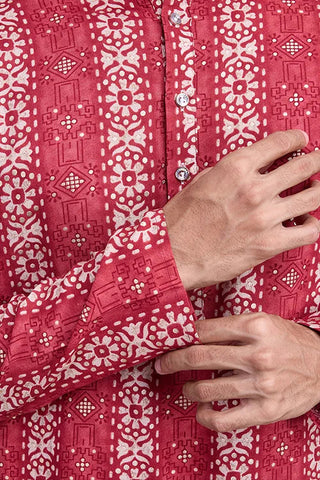 Stylish Men's Kurta Perfect for Navratri Festival Celebrations Clothsvilla