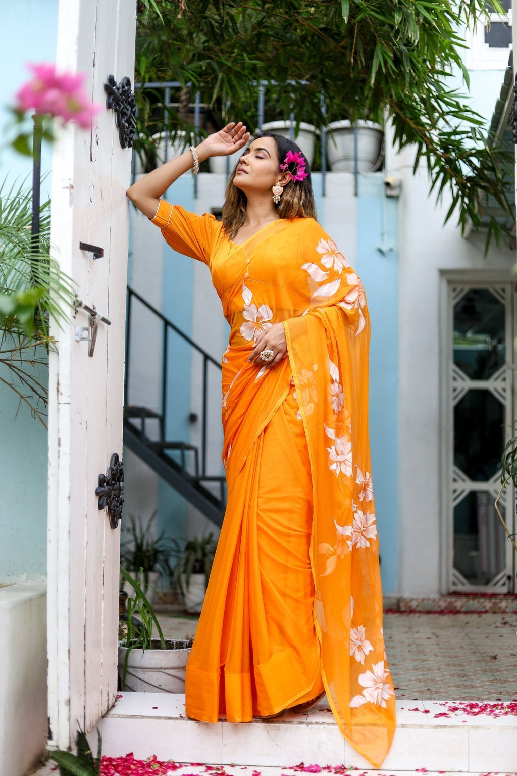 Sunset Orange Georgette Saree with Hand-Painted White Floral Motifs – Attached Blouse – 5.5 Meters FANCY SAREES