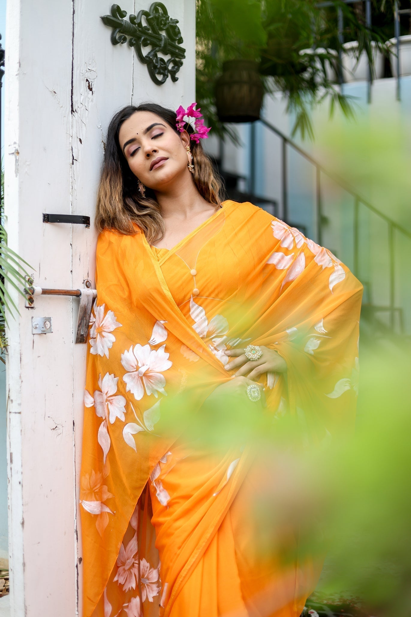 Sunset Orange Georgette Saree with Hand-Painted White Floral Motifs – Attached Blouse – 5.5 Meters FANCY SAREES