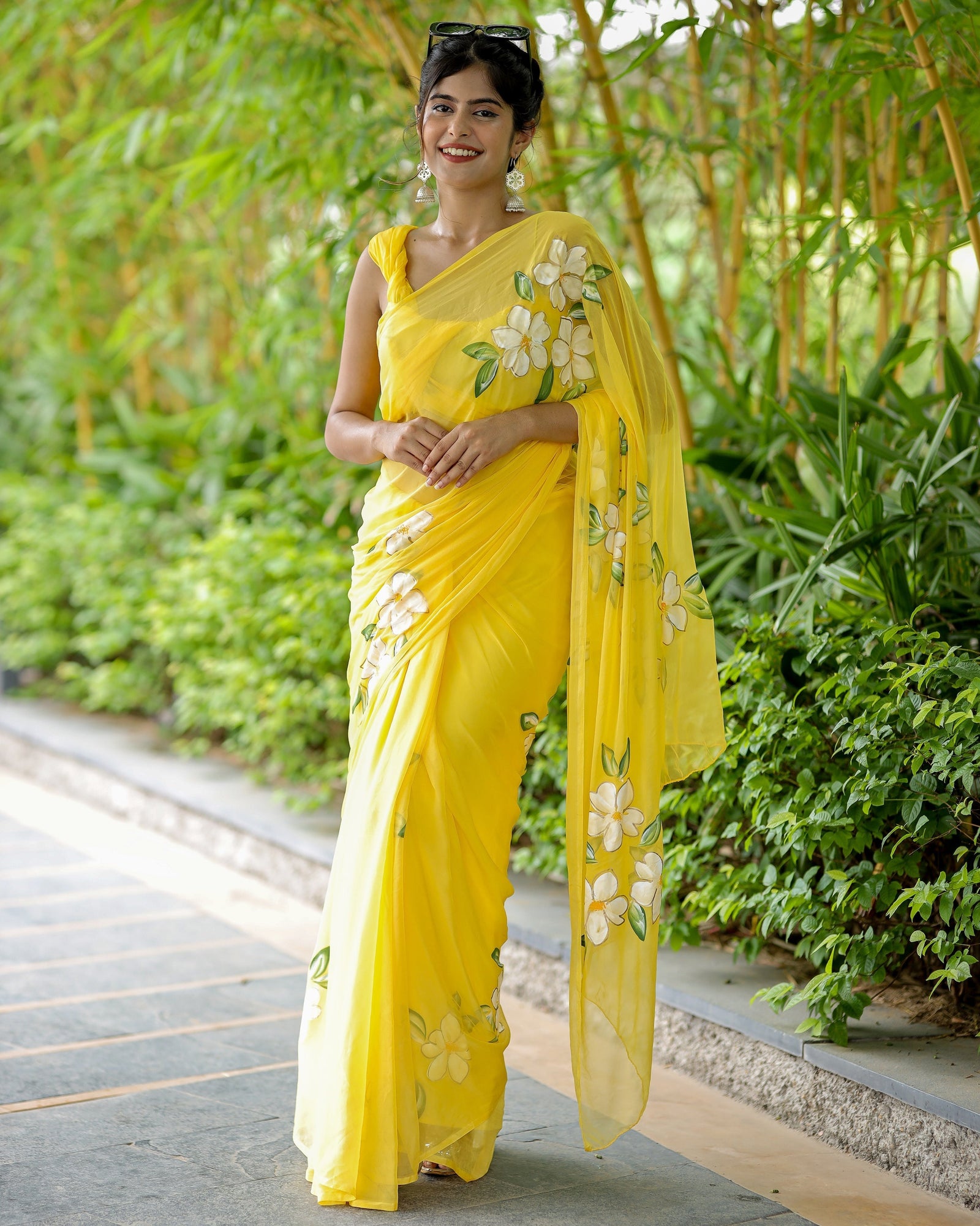 Sunshine Yellow Georgette Saree with Hand-Painted White Floral Motifs – Attached Blouse – 5.5 Meters FANCY SAREES