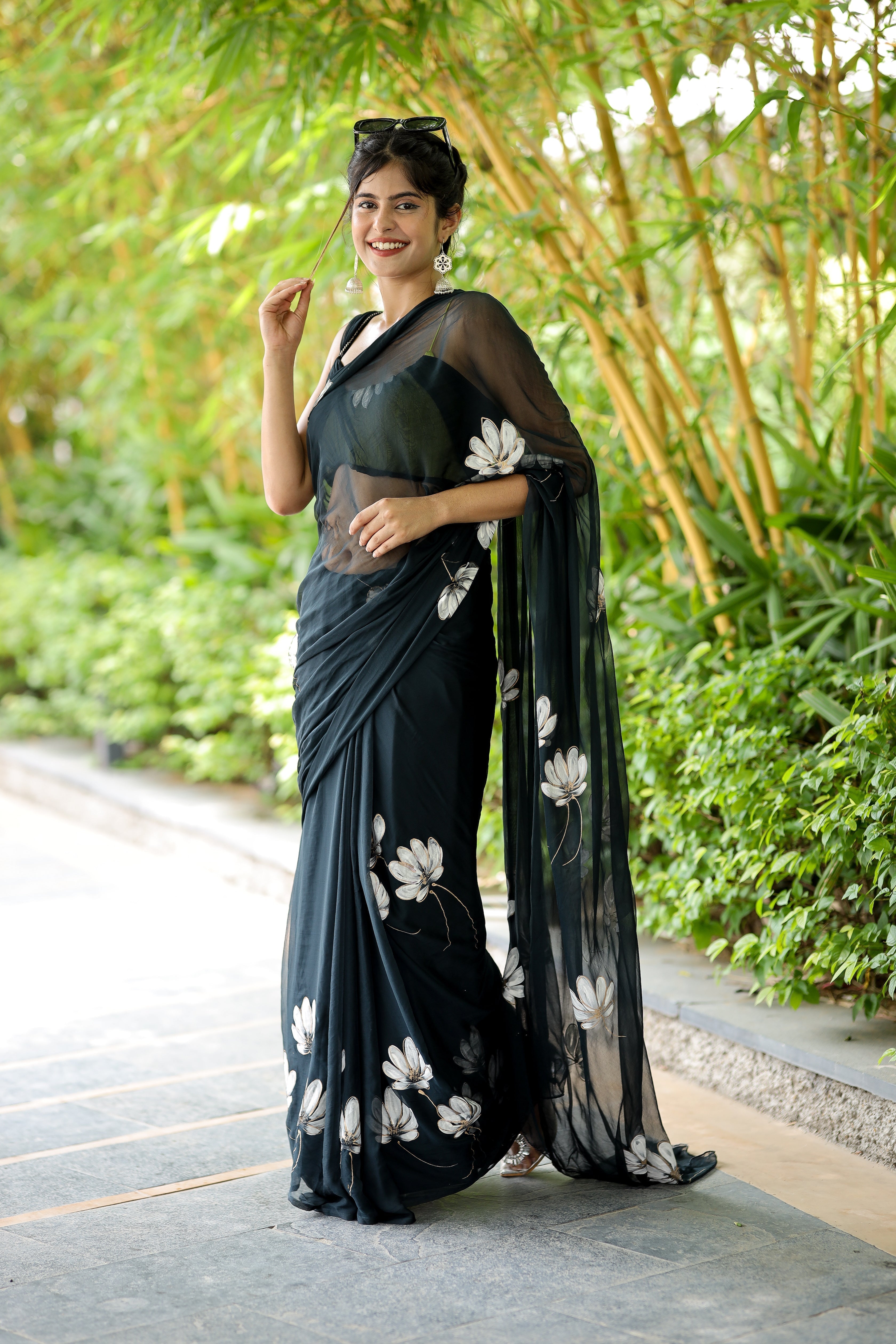 Black Georgette Saree with Hand-Painted White Florals – Attached Blouse – 5.5 Meters FANCY SAREES