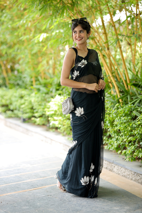 Black Georgette Saree with Hand-Painted White Florals – Attached Blouse – 5.5 Meters FANCY SAREES