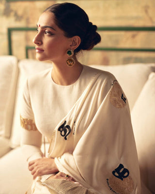 SONAM KAPOOR In Cream Satin Georgette Saree with Golden and Black Calligraphy Print FANCY SAREES