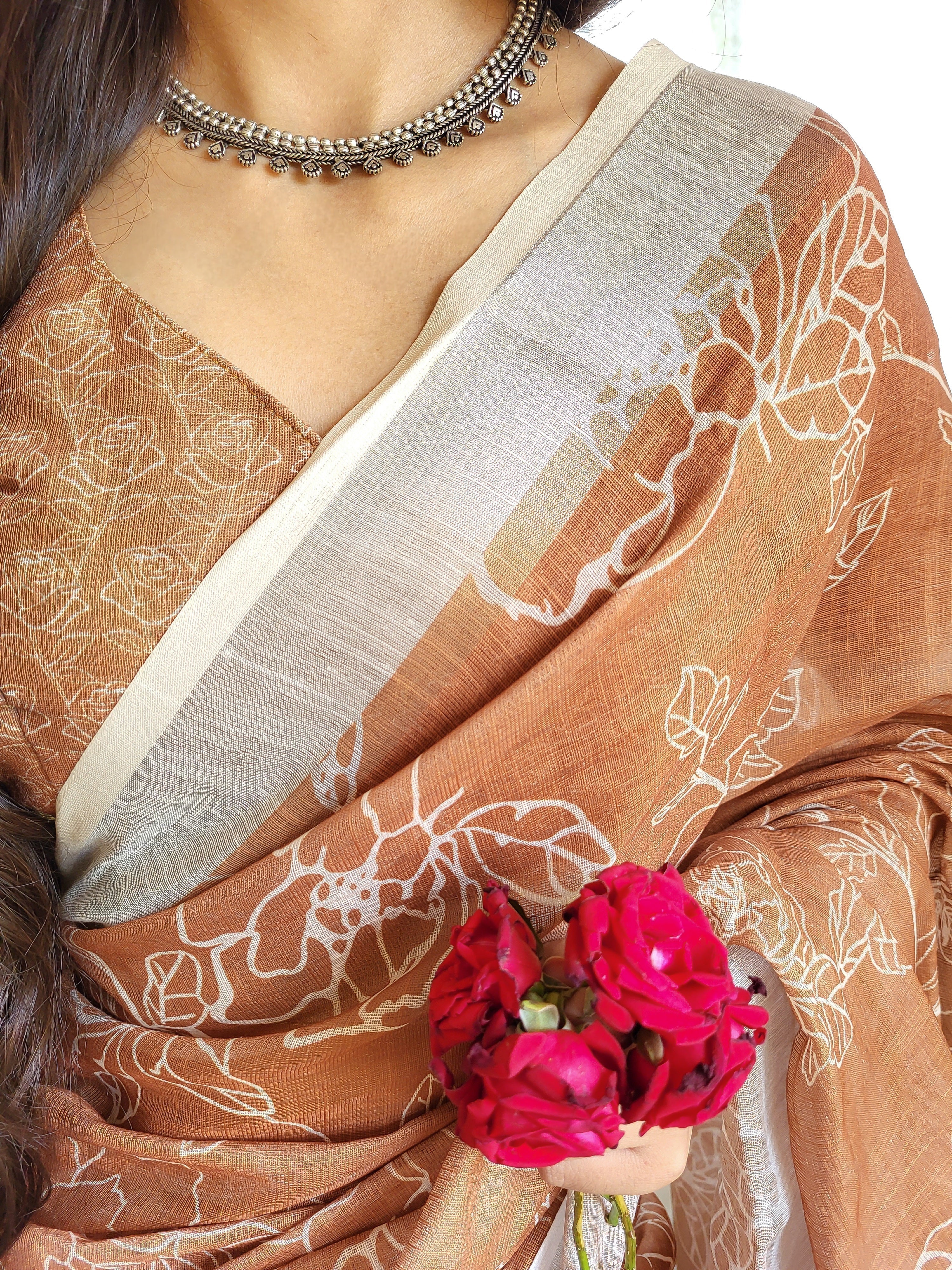 Rust Brown Pure Linen Saree with White Floral Motifs and Tassel Detailing Secondary image