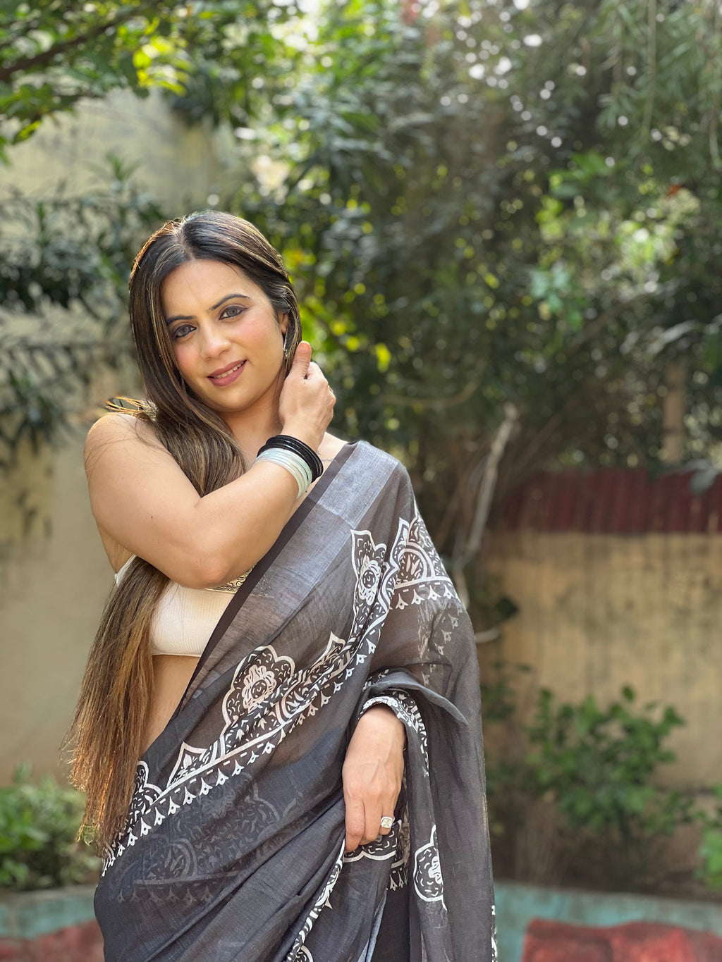 Black and White Pure Cotton Linen Saree with Intricate Floral Design and Tassels on Edges LINEN