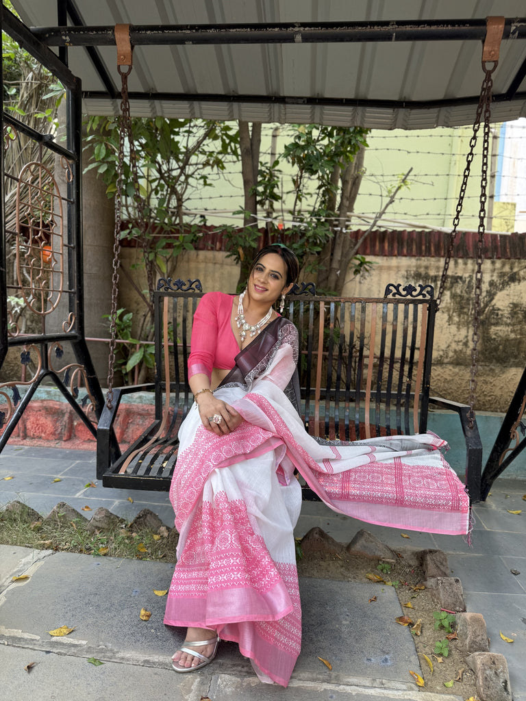 Elegant White and Pink Pure Linen Digital Printed Saree with Black Border, Tassels, and Blouse Piece – Intricate Floral and Geometric Design LINEN