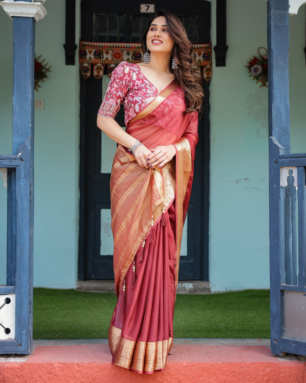 Elegant Maroon Plain Chiffon Saree with Gold Border, Printed Blouse & Tassel Detailing CHIFFON
