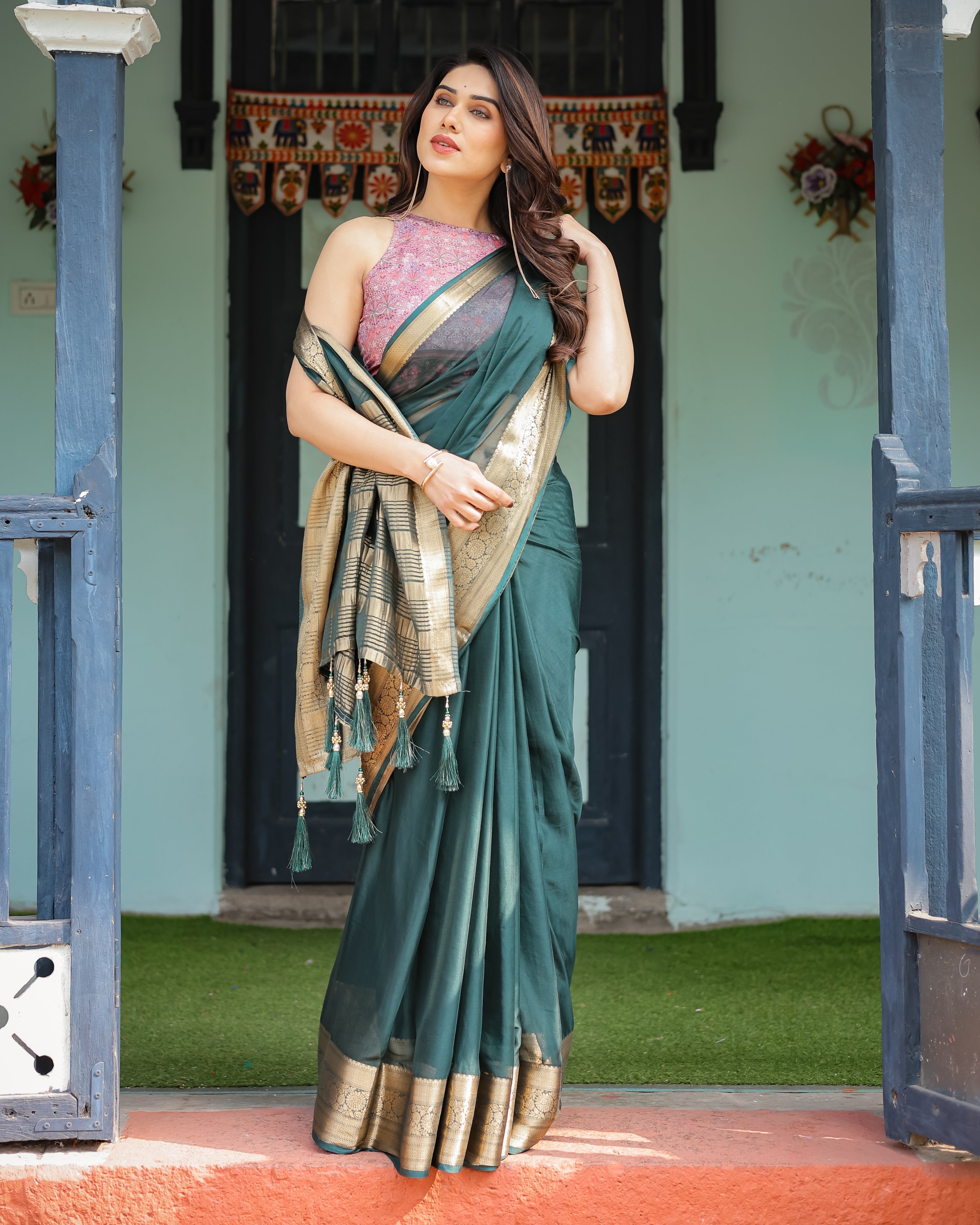 Enchanting Forest Green Plain Chiffon Saree with Gold Zari Border, Floral Printed Blouse & Tassel Details Secondary image
