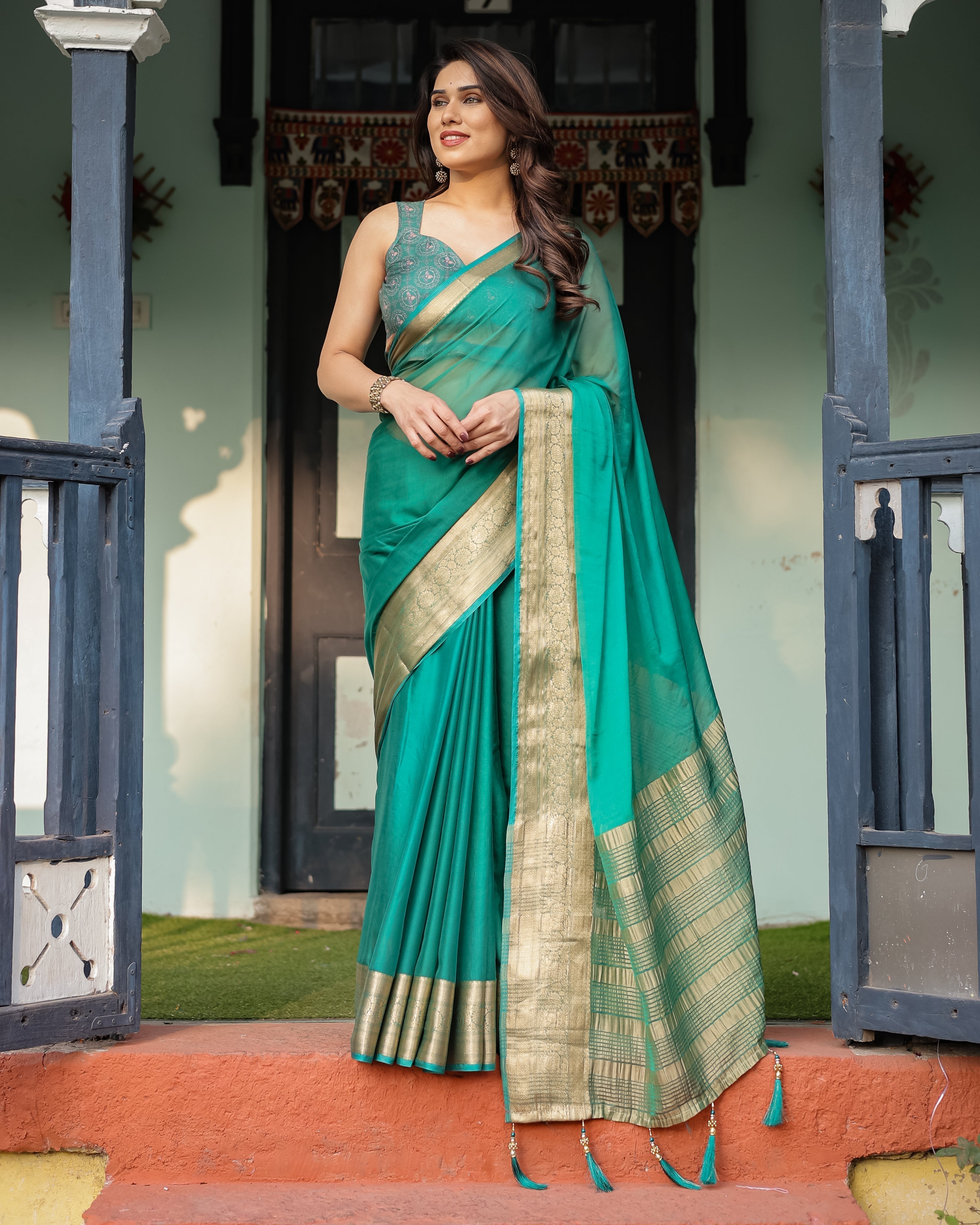 Elegant Sea Green Plain Chiffon Saree with Gold Zari Border, Paisley Printed Blouse & Tassel Detailing Secondary image