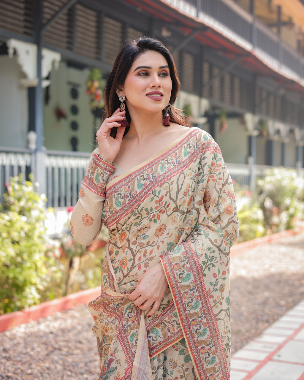 Ivory Handloom Cotton-Linen Saree with Floral and Peacock Motifs, Zari Highlights, and Tassel Finish LINEN HANDLOOM