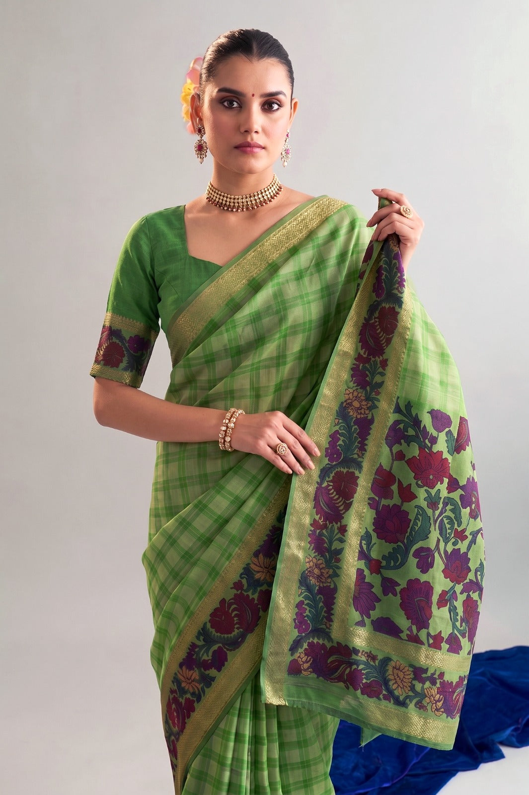 Pista Printed Chanderi Saree with Zari Weaving Work Polyester Viscose Clothsvilla