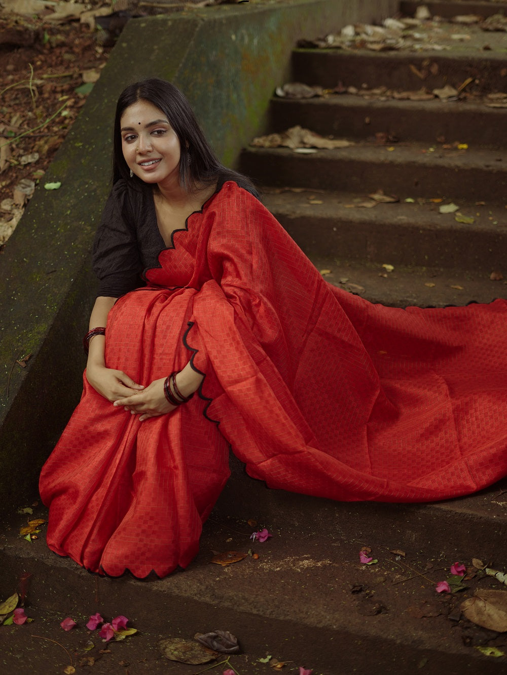 Exquisite Red Gadhwal Chex Saree with Arca Work and Lucknowi Work Blouse ClothsVilla