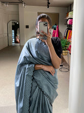 Load image into Gallery viewer, Exquisite Steel Grey Gadhwal Chex Saree with Arca Work and Lucknowi Work Blouse ClothsVilla