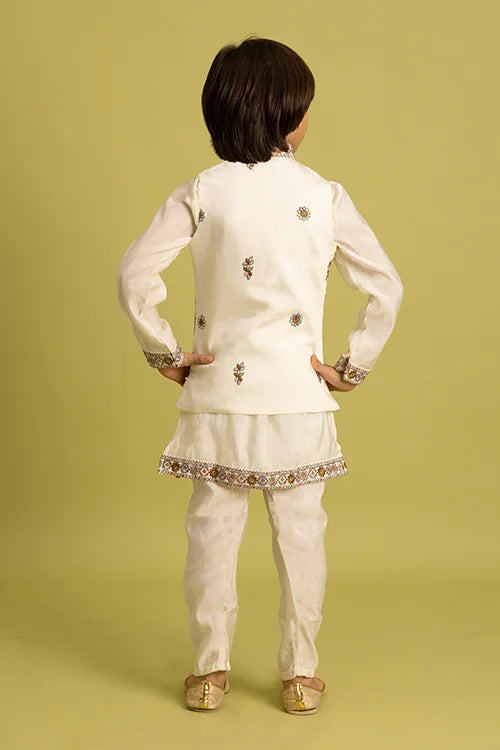 Elegant White Koti Kurta Set for Boys 6 to 12 Year Clothsvilla
