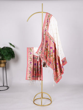 A Dupatta That Speaks Tradition – Elegant Jacquard Paithani Dupatta ClothsVilla