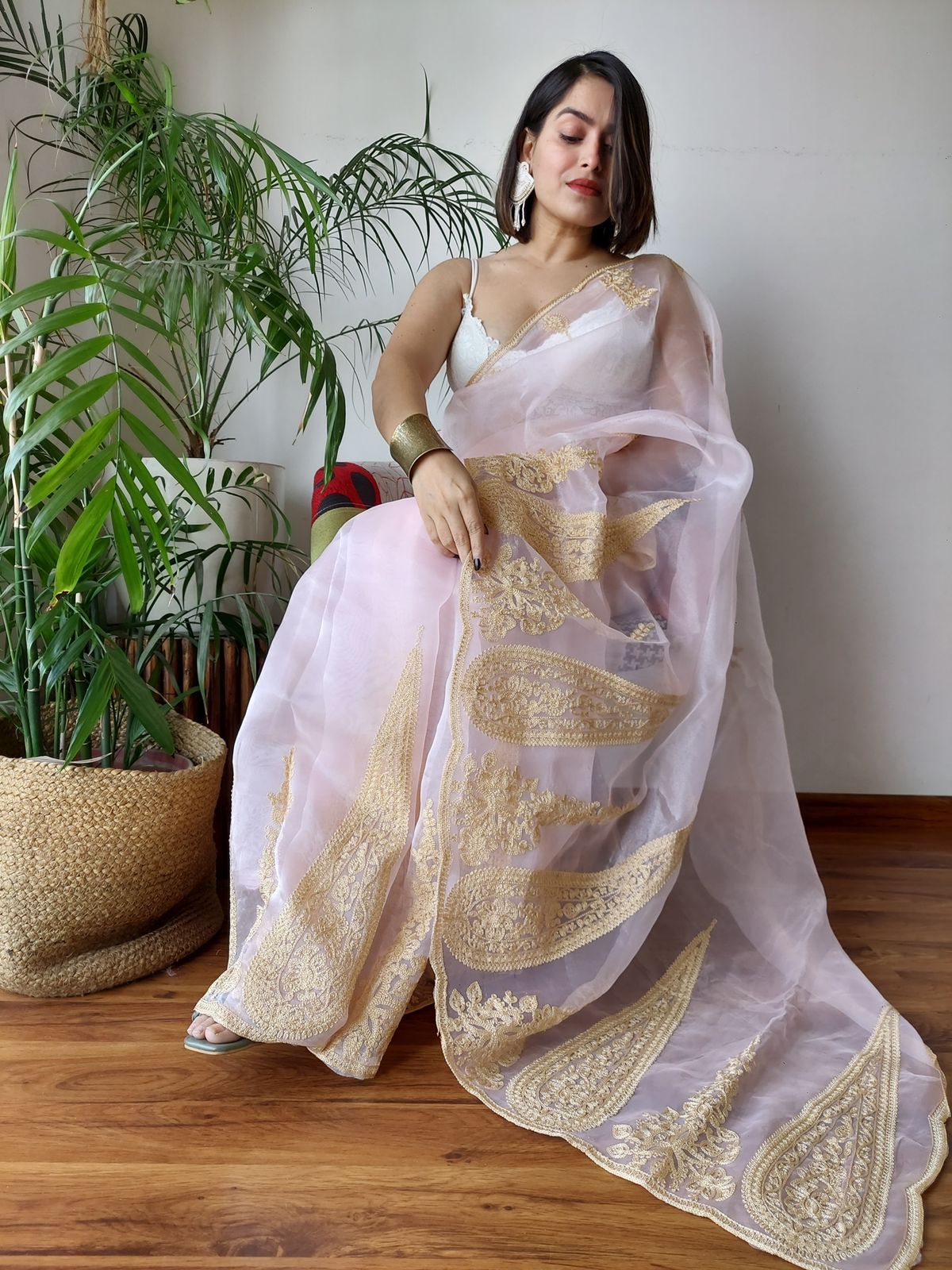Baby Pink Semi-Pure Organza Saree with Exquisite Lucknowi Work & Matching Blouse ClothsVilla