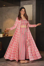 Load image into Gallery viewer, Barbie Pink Heavy Rayon Crop Top ClothsVilla