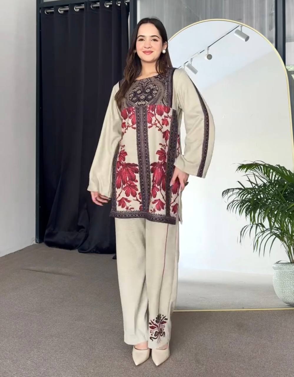 Beige Elegant Pure Natural Crepe Digital Print Co-Ord Set with Palazzo – Full Stitched ClothsVilla