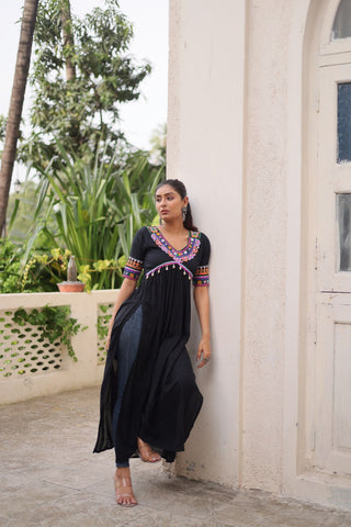 Black 14 Kg Rayon Kutchi Gamthi Embroidered Kurti ClothsVilla