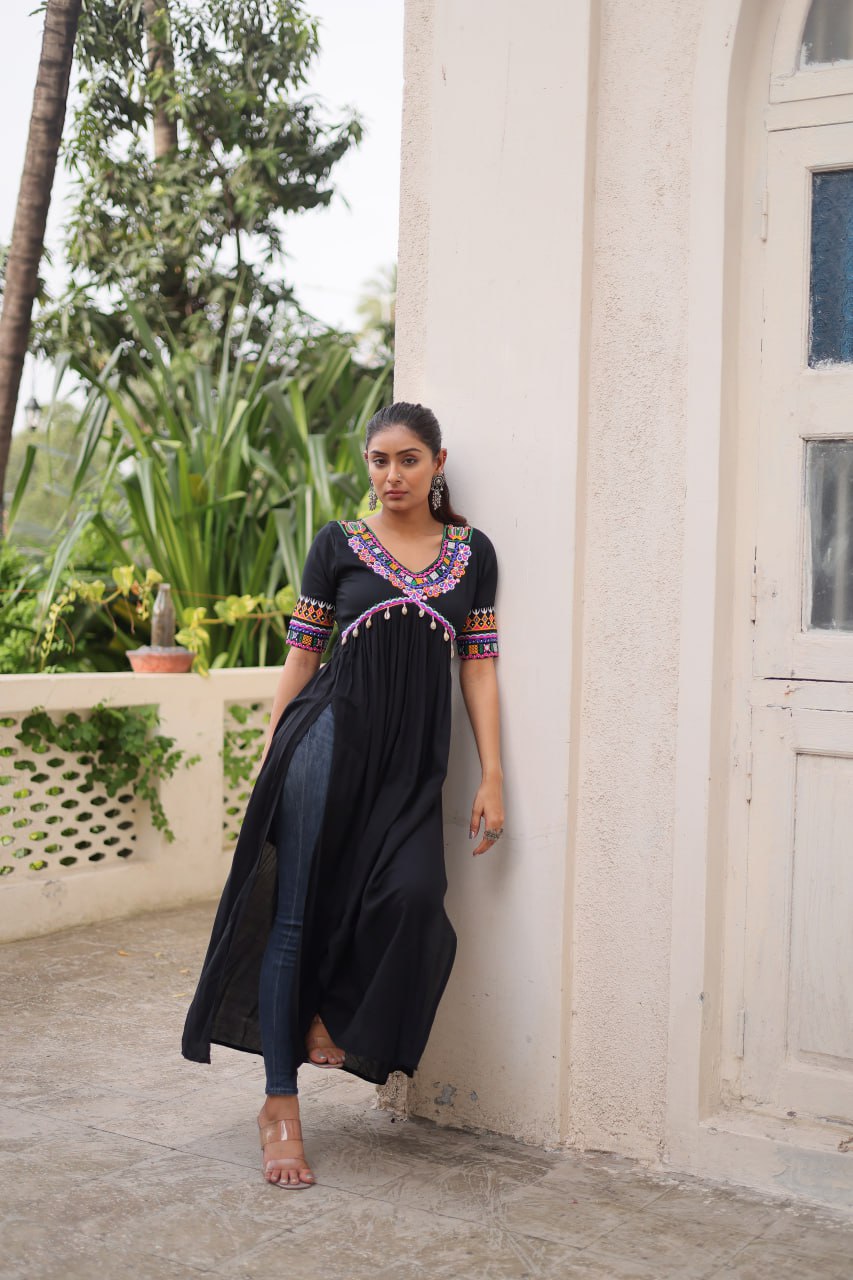 Black 14 Kg Rayon Kutchi Gamthi Embroidered Kurti ClothsVilla