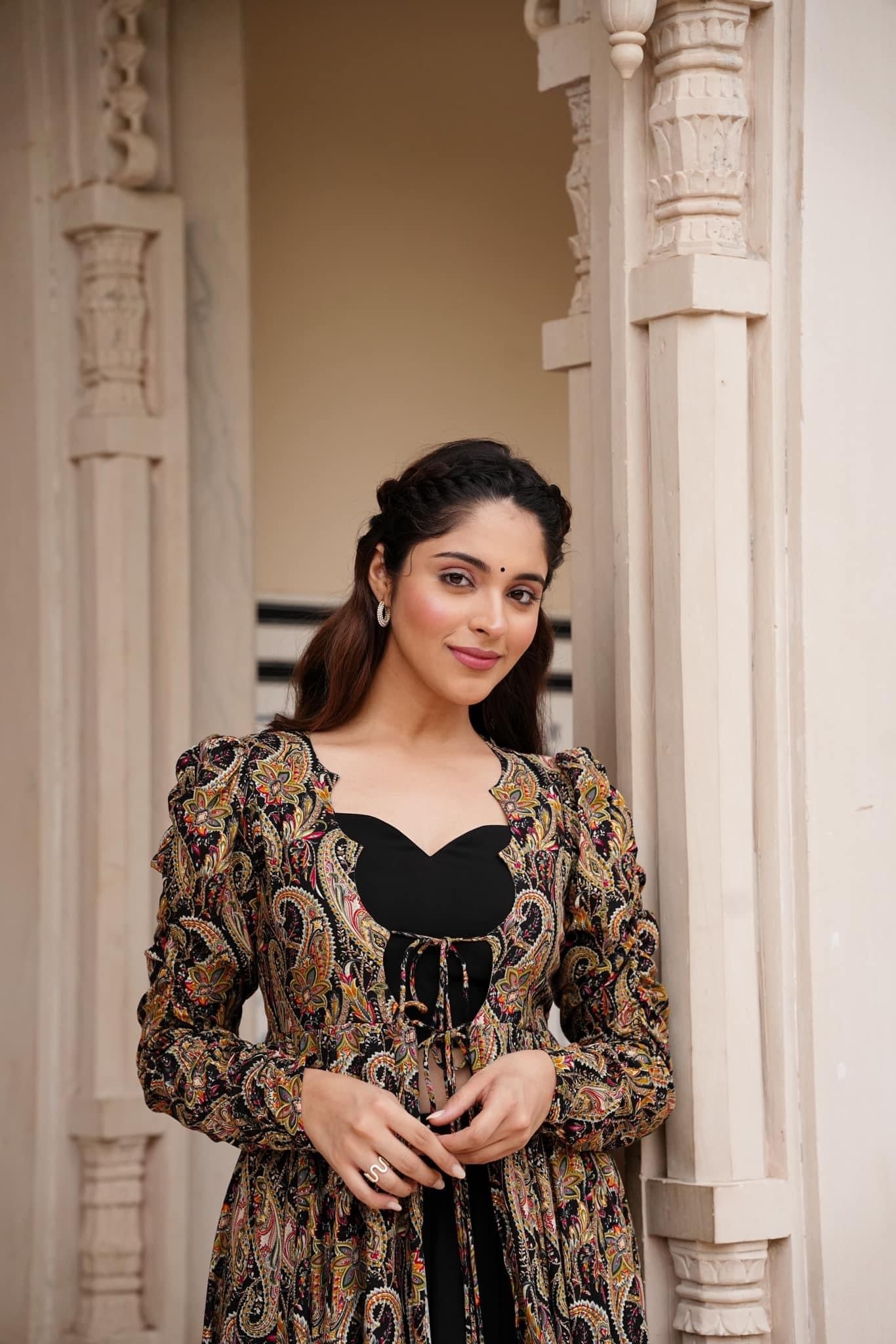 Black 3-Piece Designer Suit: Crop Top, Palazzo Pants & Shrug ClothsVilla