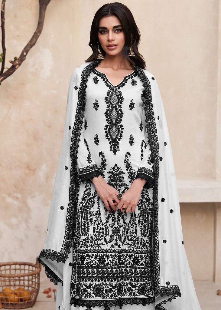 Embroidered Straight Salwar Suit In Morpeach – Mindhal