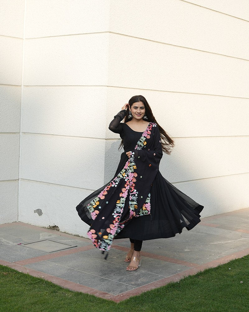 Black Backless Georgette Anarkali Suit with Embroidery Dupatta XL Black Backless Georgette Anarkali Suit with Embroidery Dupatta XL