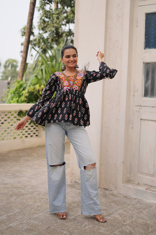 Black Cotton Printed Top with Kutchi Patchwork & Dori Closure – Stitched ClothsVilla