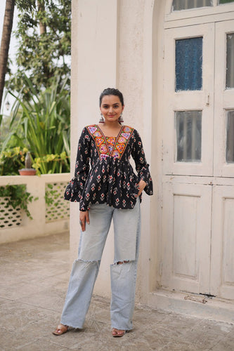 Black Cotton Printed Top with Kutchi Patchwork & Dori Closure – Stitched ClothsVilla